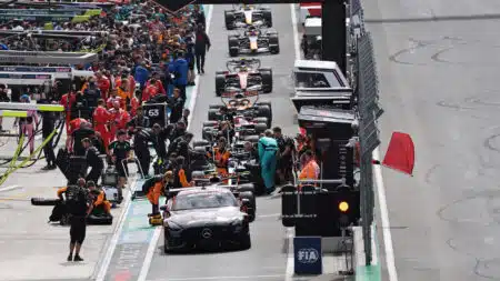 What does each F1 flag mean? Guide to all ten Formula 1 flags