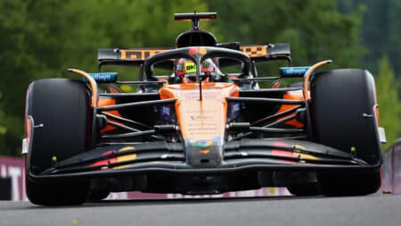 Piastri destroys field as Hamilton spins out of Belgian GP sprint qualifying