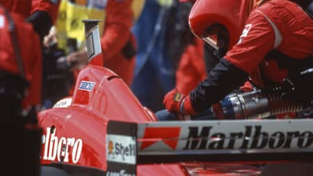 F1 in reverse again: V8s and refuelling set to come back from bans?