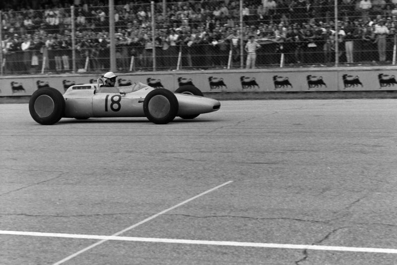 Jo Bonnier in the second Porsche