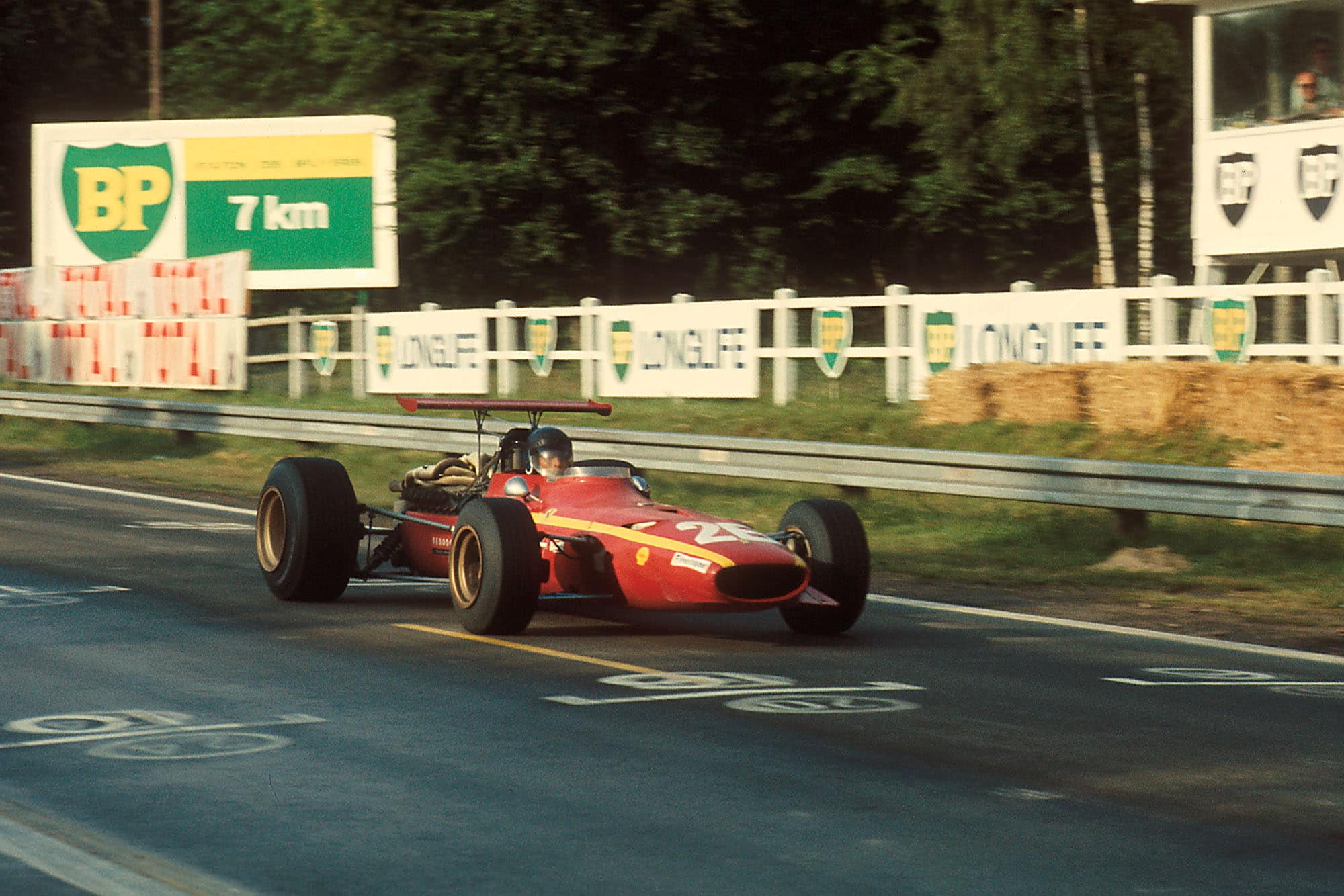 1968 French Grand Prix race report: Ickx glides to victory August