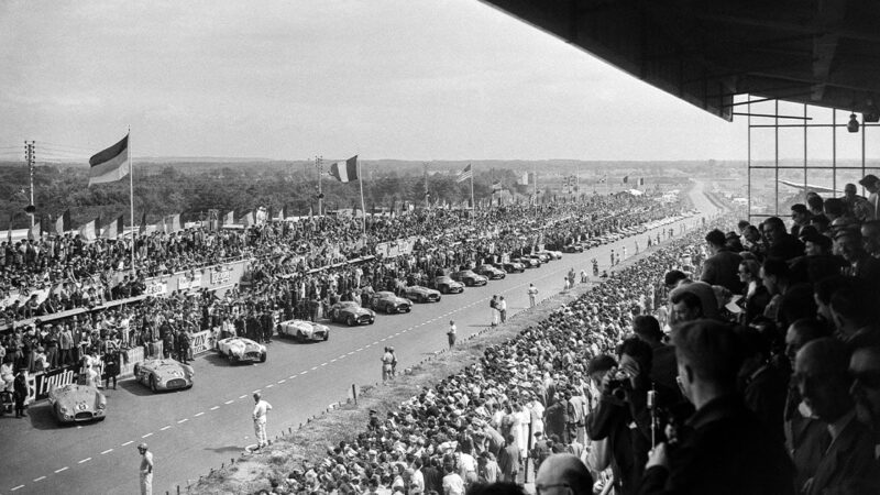 2 Tony Rolt Le Mans 1953 Jaguar