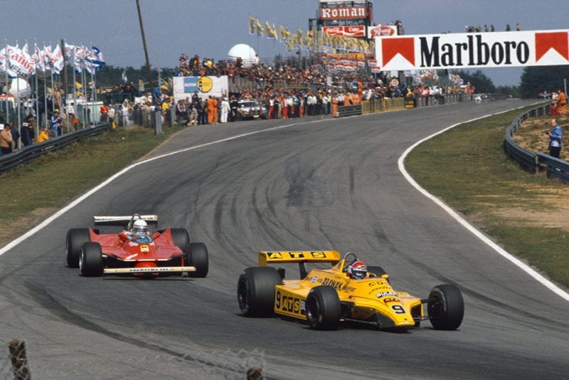 Jan Lammers (ATS D4-Ford) leads Jody Scheckter (Ferrari 312T5).