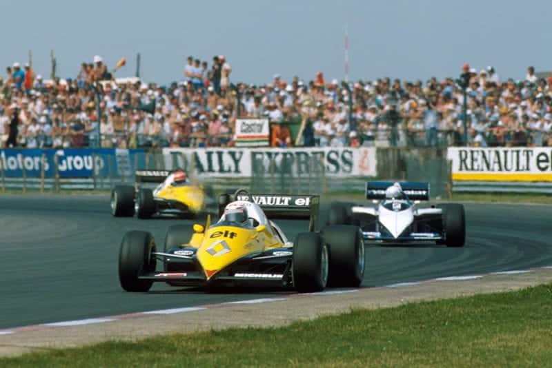 Alain Prost (Renault RE40) leads Riccardo Patrese (Brabham BT53) and Eddie Cheever (Renault RE40).