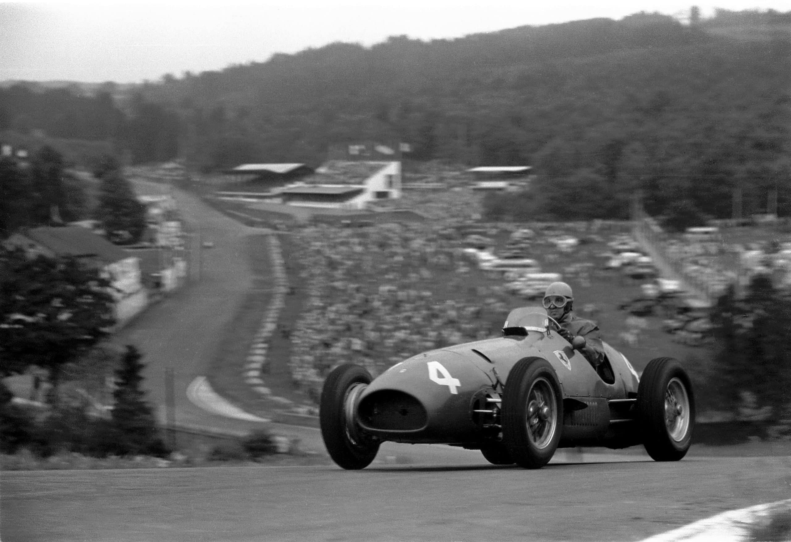 Alberto Ascari tops the hill at Raidillon on his way to a victory with the Ferrari 500 F2 during the Belgian Grand Prix, Spa-Francorchamps, 22nd June 1952. (Photo by Klemantaski Collection/Getty Images)