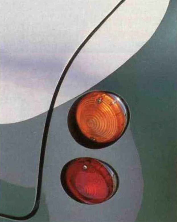 Aston Martin DB4 Zagato rear lights