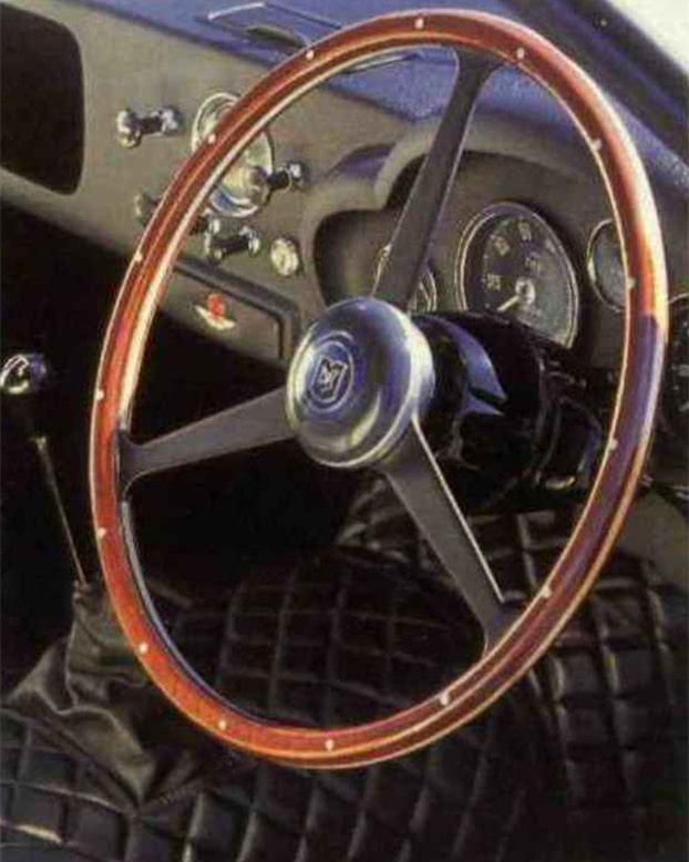 Aston Martin DB4 Zagato steering wheel