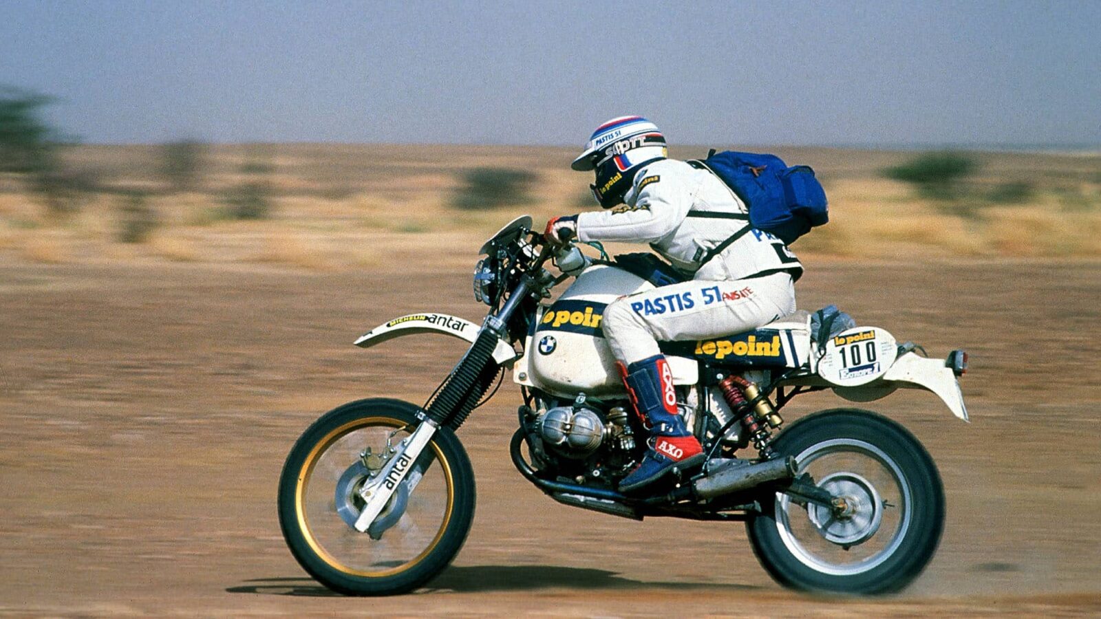 AUTO - OFF ROAD RALLY 1983 - PARIS ALGER DAKAR - N ° 100 - HUBERT AURIOL (FRA) / BMW - WINNER - ACTION- PHOTO: DPPI