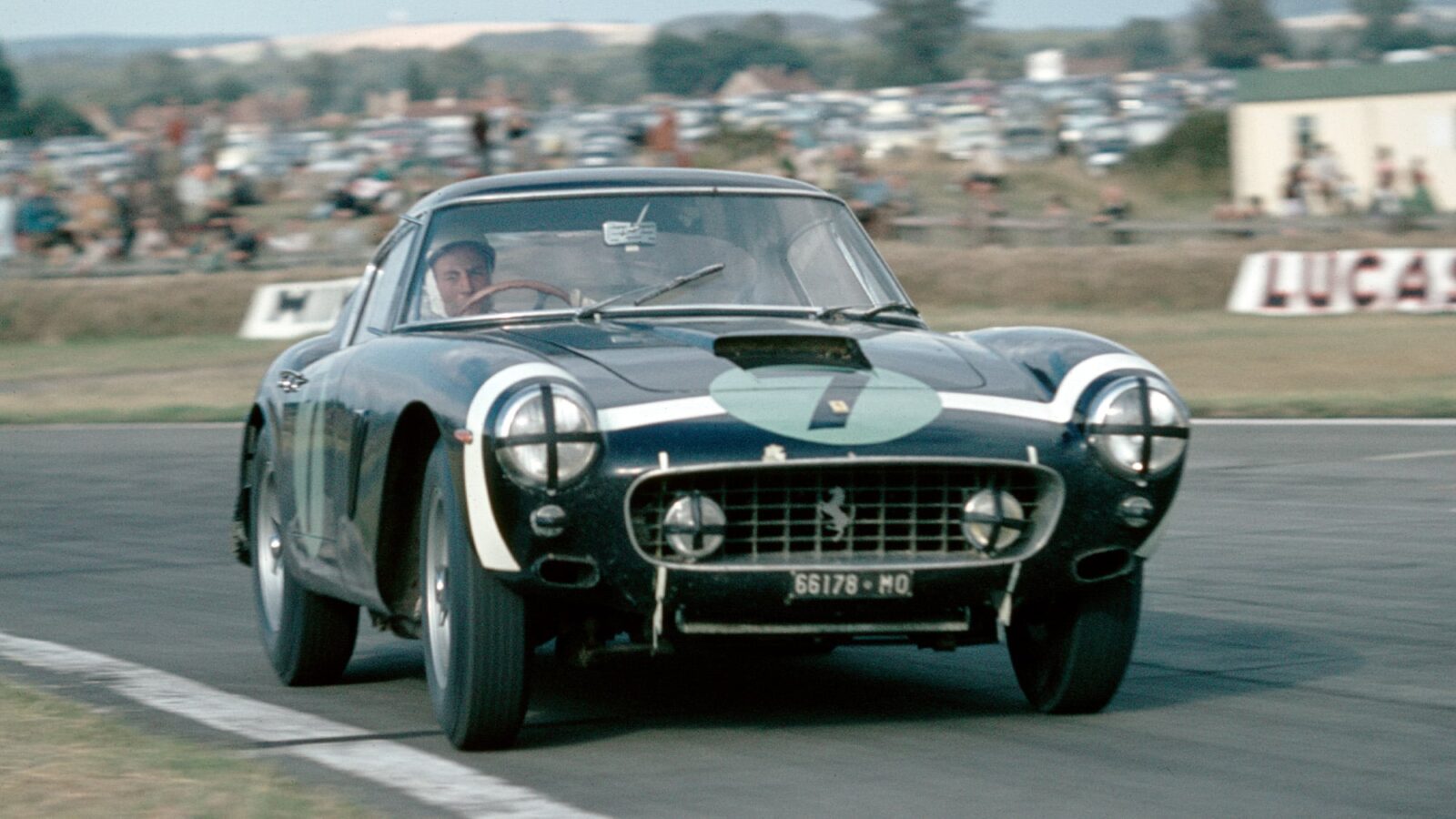 Ferrari 250 SWB in 1961 Tourist Trophy at Goodwood