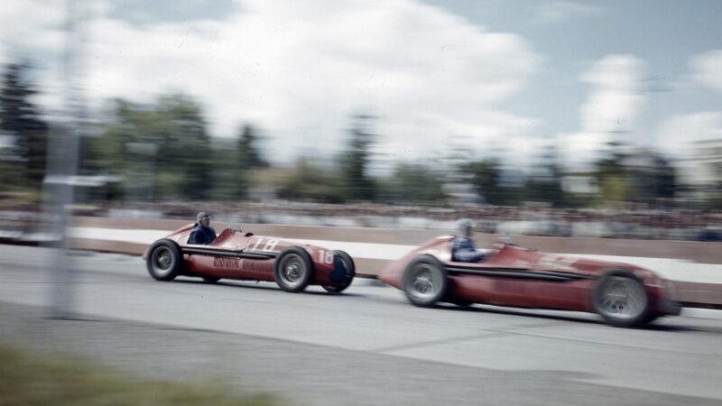 Jean Pierre Wimille leads Giuseppe Farina in the Grand Prix des Nations Geneva