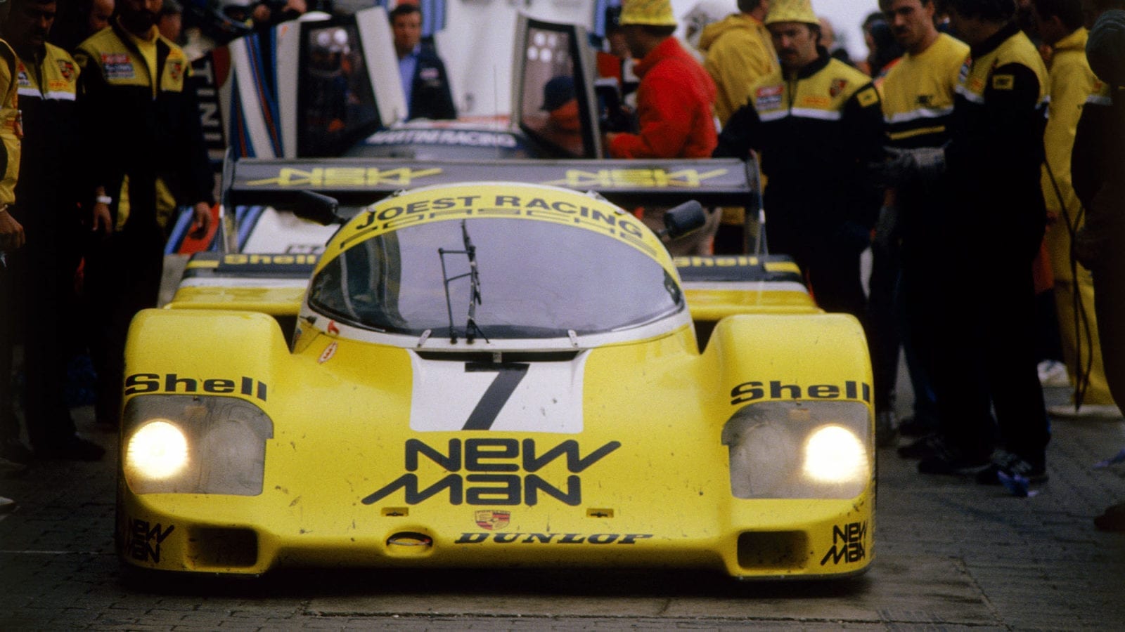 AUTO - GT PROTO 1984 - 1000 KM NURBURGRING 1984 - PHOTO: DPPI STEFAN JOHANSSON - HENRI PESCAROLO - AYRTON SENNA / PORSCHE 956 NEW MAN NEWMAN - AMBIANCE PIT KM