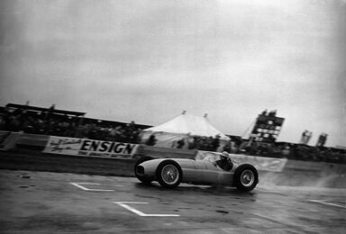 Roebuck’s legends: BRM V16