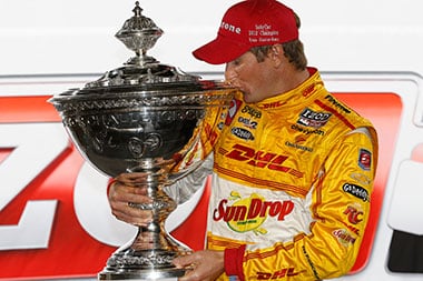 Ryan Hunter-Reay takes IndyCar title