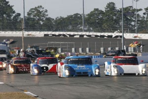 Brundle/Blundell star at Daytona