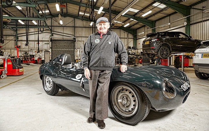 Get Norman Dewis a knighthood