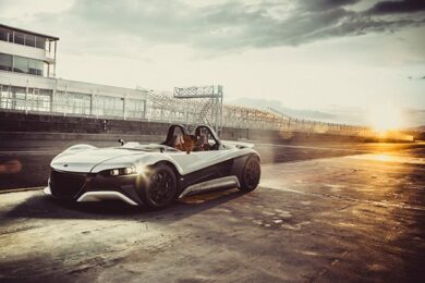 F1 driver to give VUHL public debut