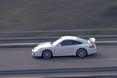 Fitting the wrong tyres on the 911 GT3