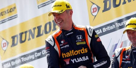 Matt Neal joins Race Retro line-up