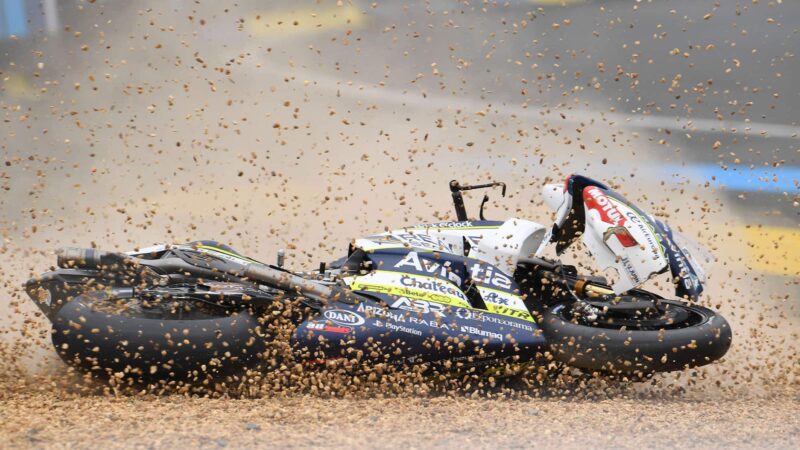 2019 first lap MotoGP crash at Le Mans Turn Three