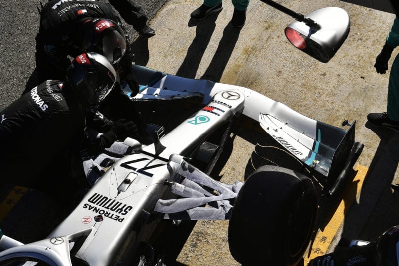 Mercedes pitstop during F1 2020 preseason testing
