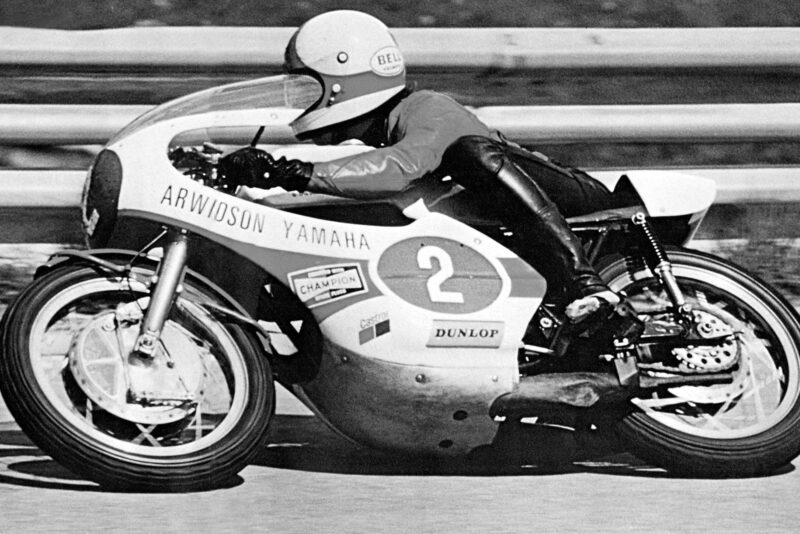 Jarno Saarinen cornering