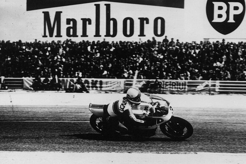 Jarno Saarinen in action