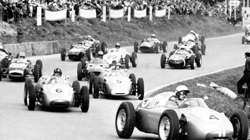 Jo Bonnier leads Graham Hill and the following pack in the 1960 Solitude Grand Prix