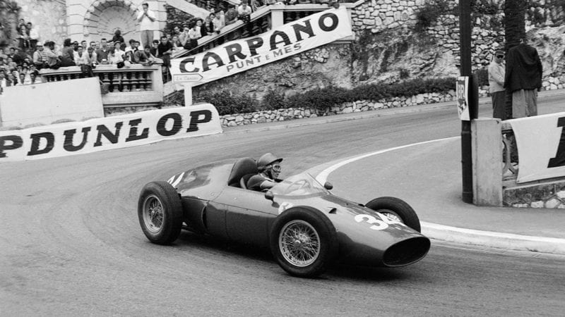 Richie Ginther in the Ferrari 246P at the 1960 Monaco Grand Prix