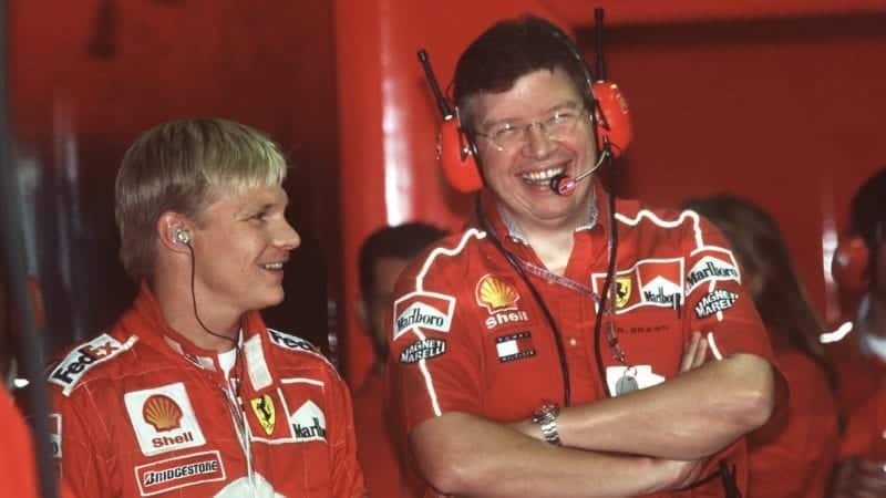 Mika Salo with Ross Brawn during the 1999 F1 season