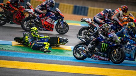 A Rossi landmark: his first-ever third consecutive crash