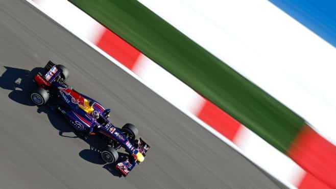 Forget F1 engine freeze and bring back V8s, says Bernie