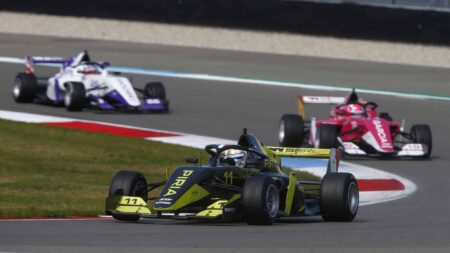F1 backs more W Series races in push for female GP drivers