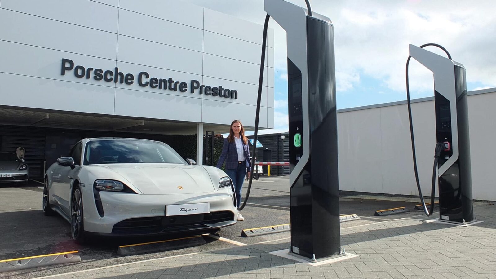 Porsche Taycan charging