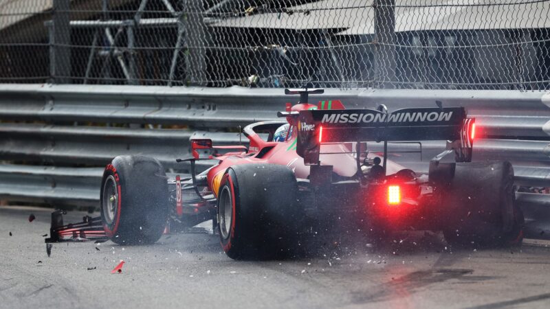 charles leclerc crashes in qualifying for the 2021 f1 monaco grand prix