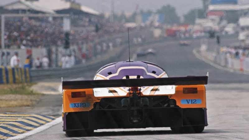 Jaguar XJR-9 of Dumfries Lammers and Wallace at Le Mans 1988