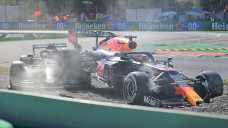 Hamilton & Verstappen set to clash again in ‘total commitment’ F1 title battle