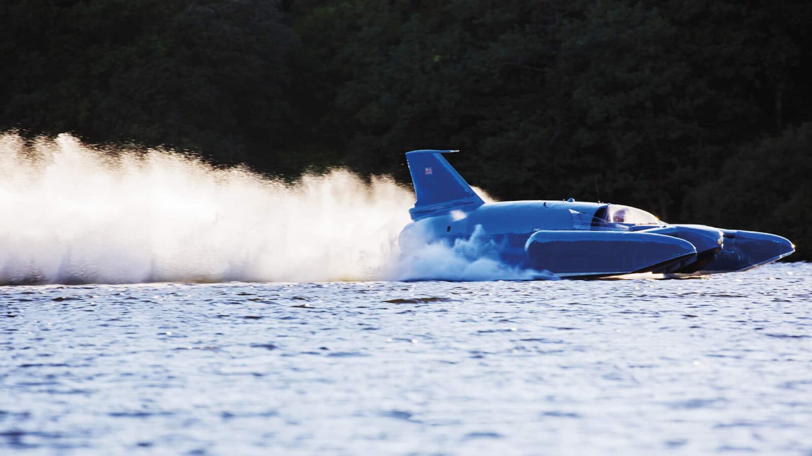 Rebuilt Bluebird K7 on the water in 2018