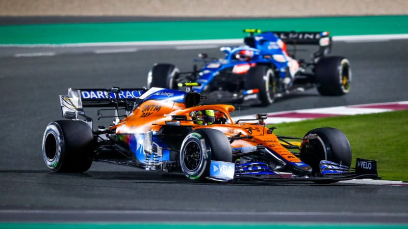 04 NORRIS Lando (gbr), McLaren MCL35M, action during the Formula 1 Ooredoo Qatar Grand Prix 2021, 20th round of the 2021 FIA Formula One World Championship from November 19 to 21, 2021 on the Losail International Circuit, in Lusail, Qatar - Photo Xavi Bonilla / DPPI