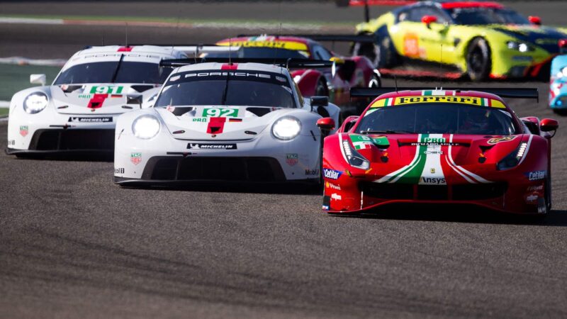 92 Estre Kevin (fra), Jani Neel (che), Christensen Michael (dnk), Porsche GT Team, Porsche 911 RSR - 19, action 51 Pier Guidi Alessandro (ita), Calado James (gbr), AF Corse, Ferrari 488 GTE Evo, action during the 8 Hours of Bahrain, 6th round of the 2021 FIA World Endurance Championship, FIA WEC, on the Bahrain International Circuit, from November 4 to 6, 2021 in Sakhir, Bahrain - Photo Joao Filipe / DPPI