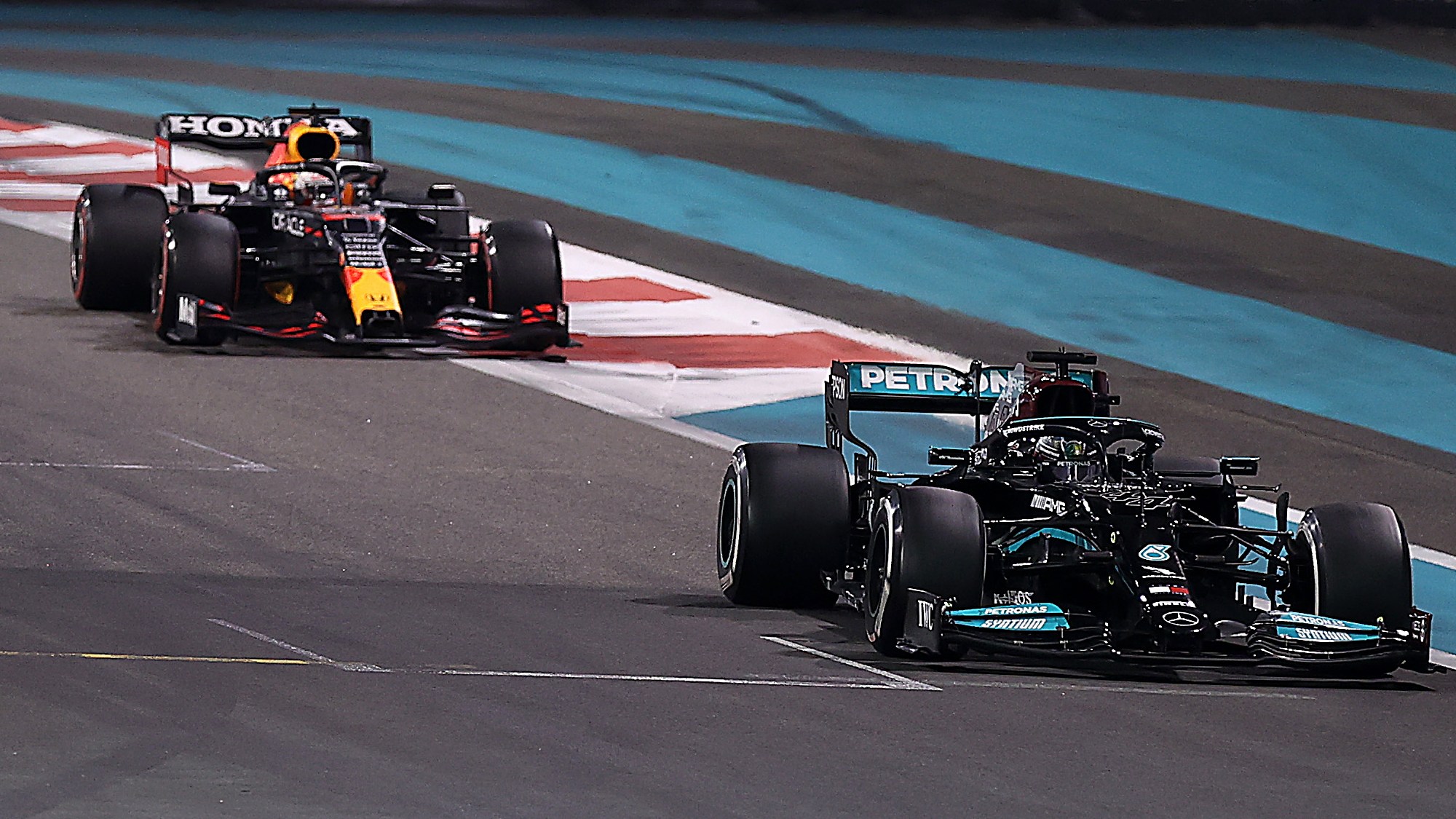 Unbelievable! Verstappen'S Decision Sparks Huge Mercedes Backlash! - kbj596j