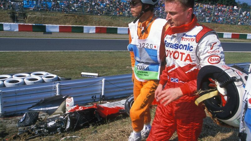 McNish crash Japanese GP 2002