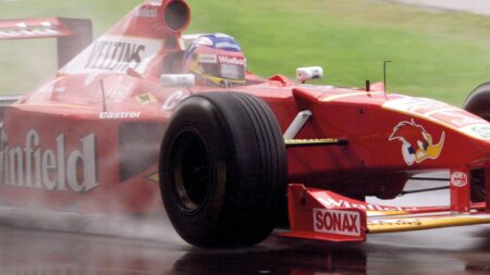 Shades of ’77 for valiant Villeneuve