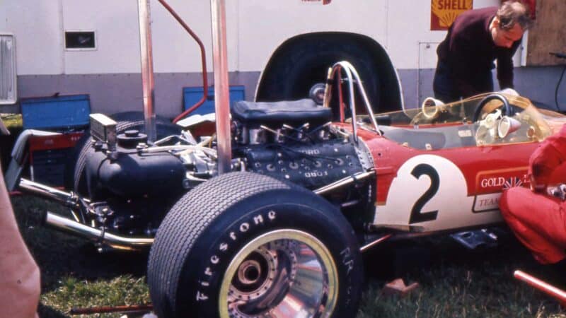 Lotus at 68 gold cup