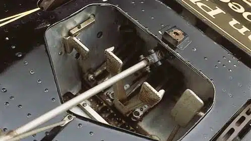 Lotus 4 pedal system