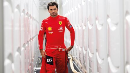 Why do so many F1 drivers have multi-year contracts?