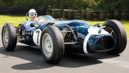 Stirling Moss and the Ferguson P99: the experiment that struck Gold