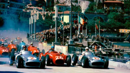 How Ascari’s final F1 race ended with  dramatic drop into Monaco harbour