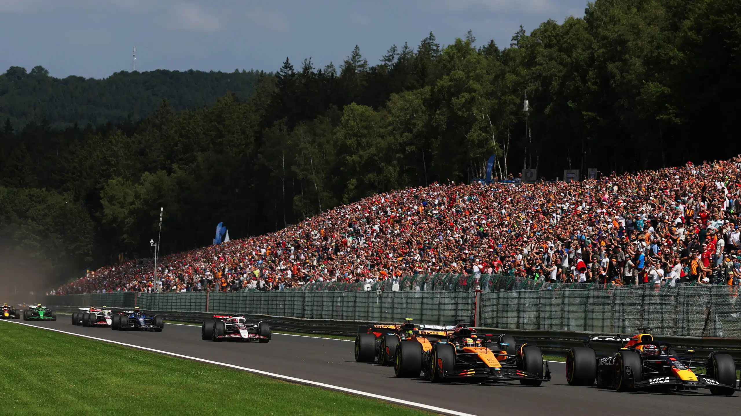 Max Verstappen takes the lead in the 2025 F1 Belgian GP sprint race