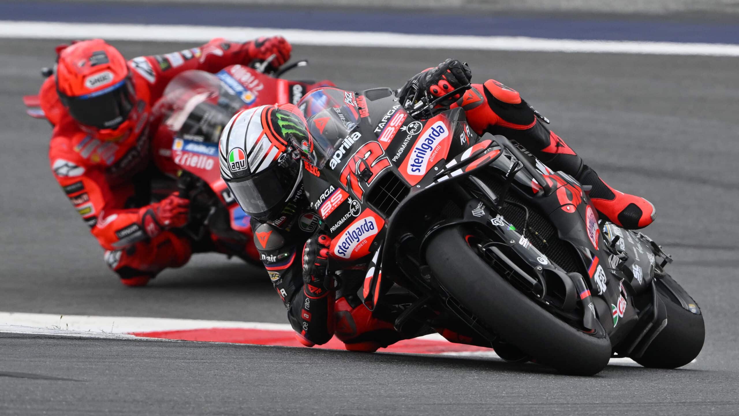 VIDÉO - GP d'Italie : un pilote de la première ligne perd tout dès le premier virage ! La bataille Aprilia-Ducati est lancée