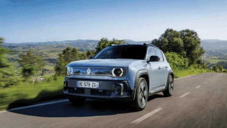 Fiat vs Renault – it’s an electric face-off